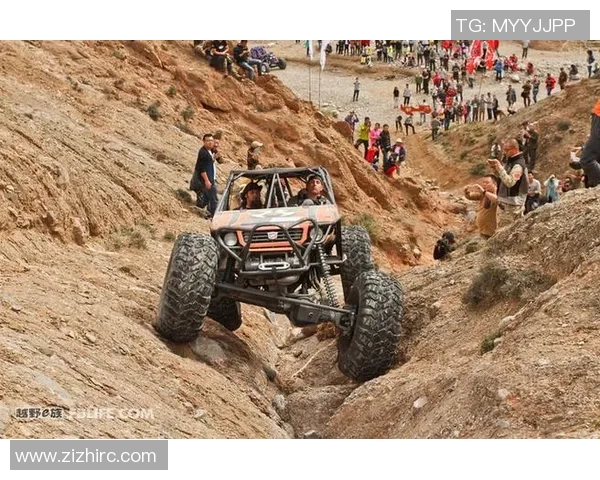 南京攀岩队战术探讨:聚焦攀岩技术与团队协作的提升之路 南京攀岩队战术探讨:聚焦攀岩技术与团队协作的提升之路