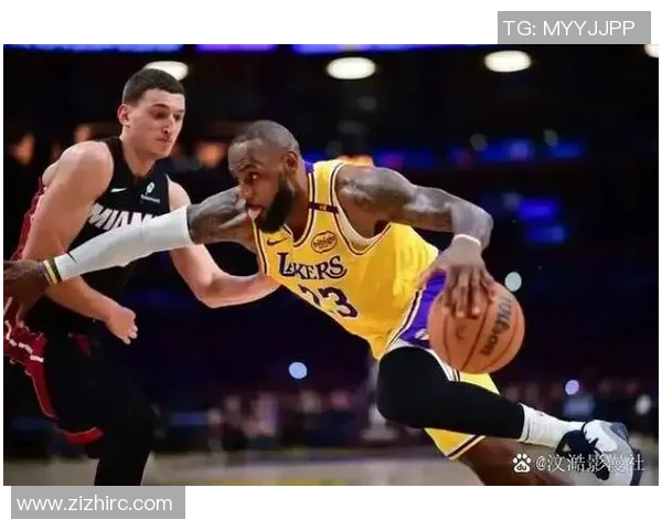 湖人对决热火精彩回顾与赛后分析揭示球队未来发展方向 湖人对决热火精彩回顾与赛后分析揭示球队未来发展方向