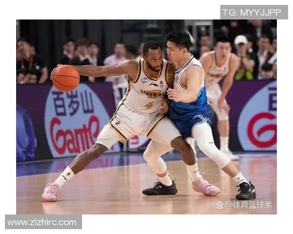 辽宁队迎战生力啤酒人全力争胜展现篮球魅力与团队精神