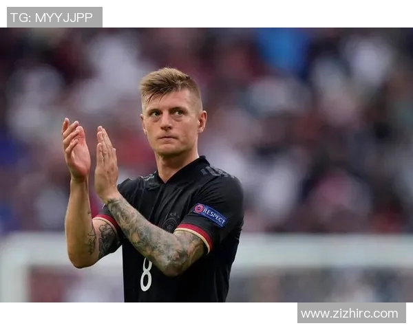 克罗斯在足球世界中的影响力与成就分析及其未来发展展望 克罗斯在足球世界中的影响力与成就分析及其未来发展展望